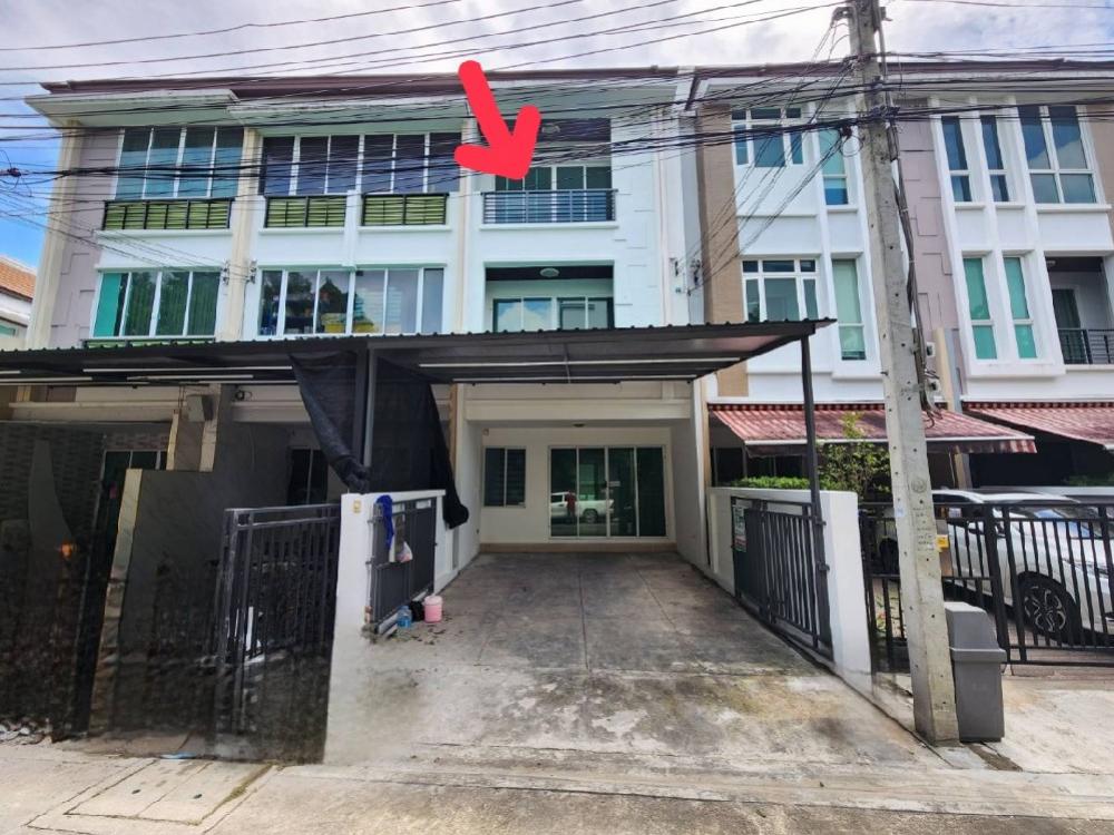 For SaleTownhouseChokchai 4, Ladprao 71, Ladprao 48, : 3-storey townhome for sale, Klang Muang Village, Ladprao 71, Nakniwas 34, size 21.9 sq m.