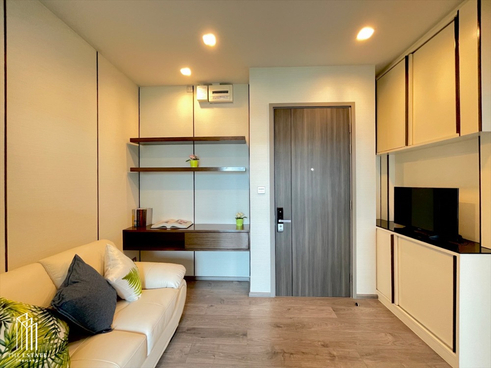For RentCondoLadprao, Central Ladprao : Condo for RENT *** Whizdom Avenue Ratchada-Ladprao *** Nice room, beautiful decoration, fully furnished, next to MRT, convenient transportation @15,000 Baht