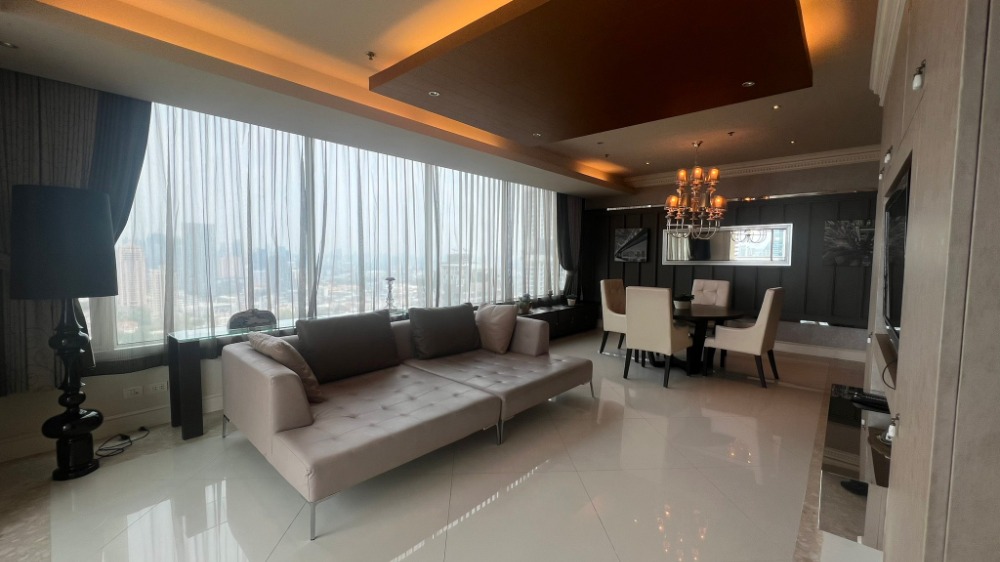 For SaleCondoSathorn, Narathiwat : [L240214001] For sale, The Empire Place Sathorn, 3 bedrooms, size 156 sq m, rare room, special price!!!