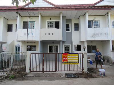 For SaleTownhouseChaiyaphum : Townhouse for sale Nattakarn Village Mueang Udon Thani, Udon Thani