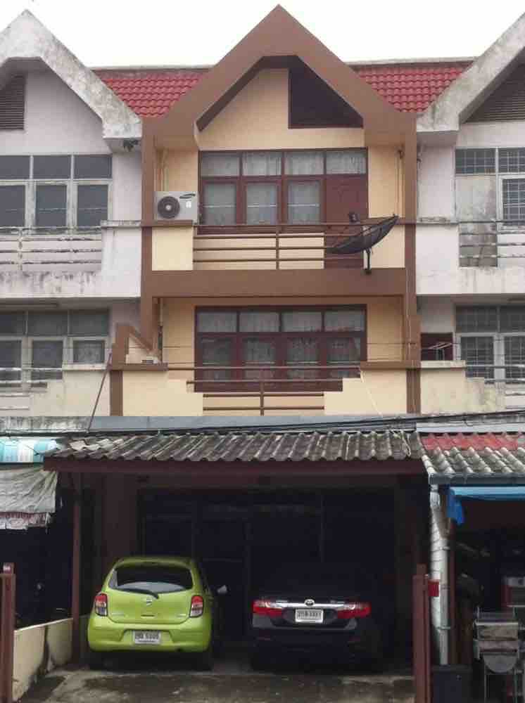 For SaleShophouseMin Buri, Romklao : Commercial Building Kheha Rom Klao Road / 4 Bedrooms (sale with tenants), Commercial Building Kheha Rom Klao Road / 4 Bedrooms (SALE WITH TENENT) COF161.