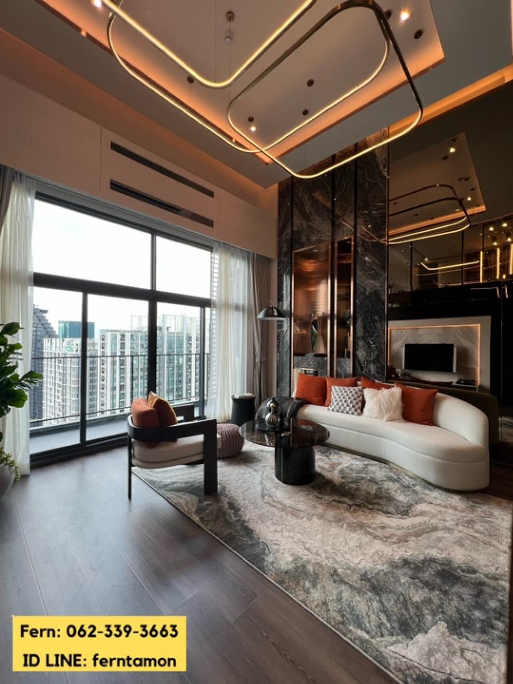 For SaleCondoRama9, Petchburi, RCA : 💢 3 bedrooms, 137 sq m., very beautiful decoration, ceiling height 4.5 meters, Ideo Rama 9-Asoke, make an appointment to see the project 062-339-3663