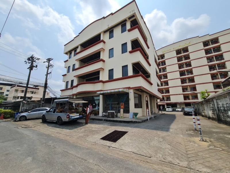 For SaleBusinesses for saleRatchadapisek, Huaikwang, Suttisan : Apartment for sale, 158 rooms, 619 square meters, Sutthisan area, Huai Khwang, Ratchada, near MRT Sutthisan only 600 meters.