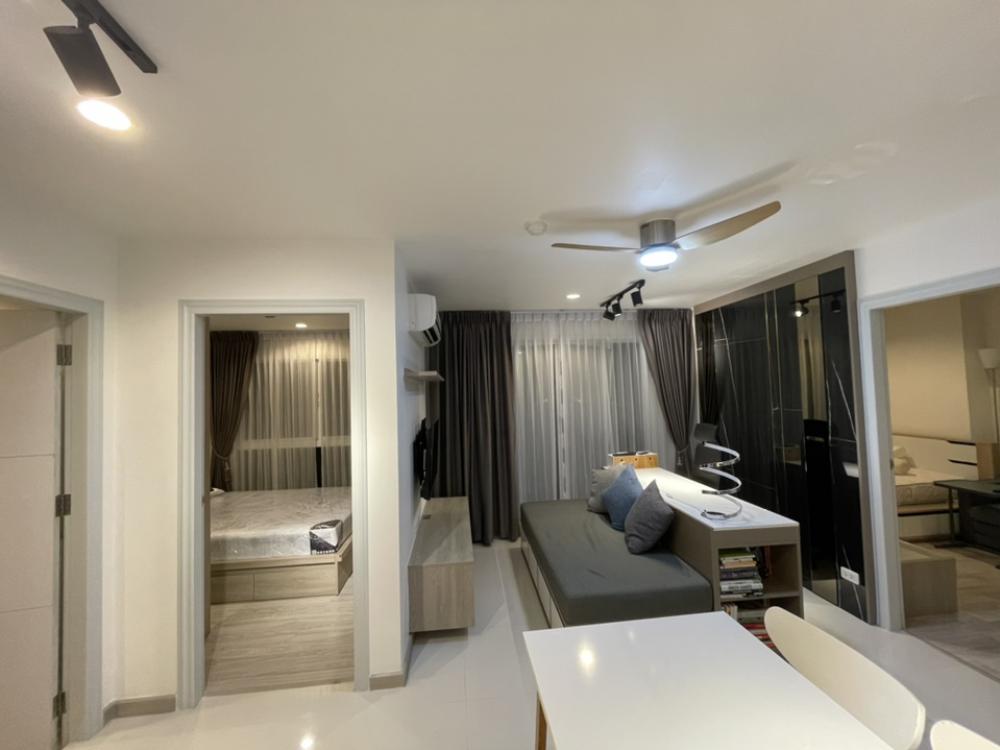 ขายคอนโด : sale vio condo (2 bedrooms 2 bathrooms) 450 m. From MRT purple line (สถานีรถไฟฟ้าสีม่วงศูนย์ราชการนนทบุรี)