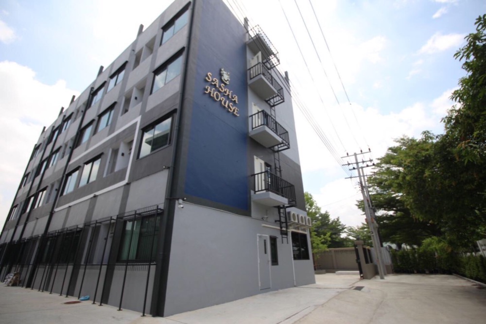 For RentBusinesses for saleRamkhamhaeng, Hua Mak : ⭐️❤️⭐️ Whole building for rent SASHA HOUSE Service Apartment Ramkhamhaeng 14 ✨4-story building with swimming pool ✨Good location ✨Fully furnished ✨Ready to move in ⭐️❤️⭐️