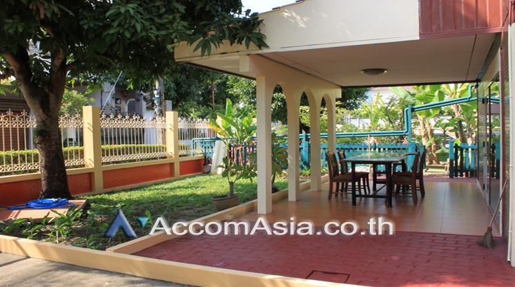 For SaleHouseOnnut, Udomsuk : 2 Bedrooms House for Sale in Sukhumvit, Bangkok near BTS On Nut (AA22885)