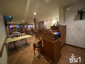 For RentRetailSukhumvit, Asoke, Thonglor : (BTS Phrom Phong 550 meters) For rent, restaurant 800 sq m, good location in Phrom Phong area, restaurant bar zone