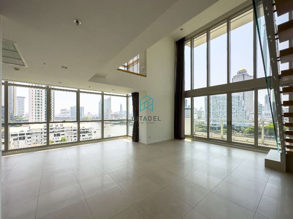 ขายคอนโดวงเวียนใหญ่ เจริญนคร : Rare, Riverfornt 3 Beds Duplex for Sale!