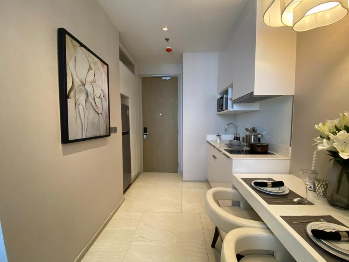 For SaleCondoSilom, Saladaeng, Bangrak : For sale Condo for sale on Silom Road, Ashton Silom (Aston Silom) 1 Bed 32.39 sq m, high floor 42, price 7,890,000 baht, BTS Chong Nonsi