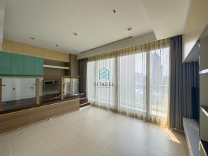 For SaleCondoWongwianyai, Charoennakor : Well maintained 1 Bed Condo for Sale!