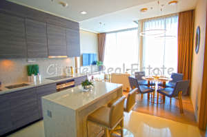 ให้เช่าคอนโดสุขุมวิท อโศก ทองหล่อ : High Floor, Cozy 2 Beds Condo for Rent!