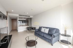 ให้เช่าคอนโดวงเวียนใหญ่ เจริญนคร : High Floor 1 Bed Condo for Rent!