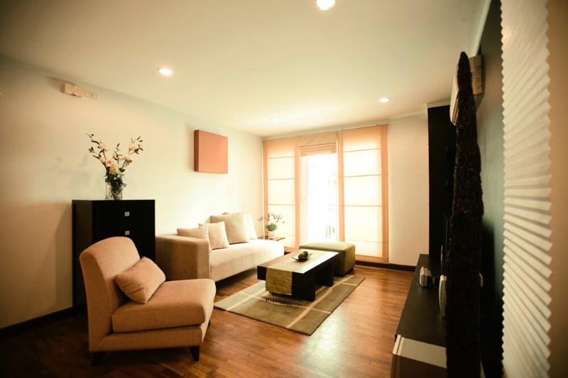 For SaleCondoNana, North Nana,Sukhumvit13, Soi Nana : Condo For Sale Baan Siri Sukhumvit 13 2 Bedroom 2 Bathroom 73 sqm