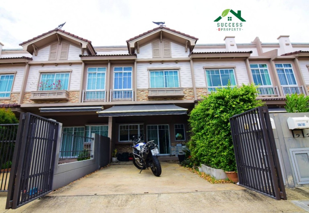 For SaleTownhouseSamut Prakan,Samrong : Luxury townhome for sale, Indy 2 Srinakarin, new condition, beautiful decoration, ready to move in, near BTS Srinakarin, near the expressway 15 minutes