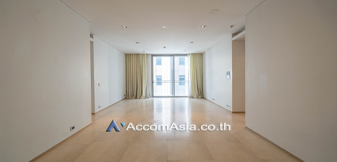 For SaleCondoSilom, Saladaeng, Bangrak : 2 Bedrooms Condominium for Sale in Silom, Bangkok near BTS Sala Daeng - MRT Silom at Saladaeng Residences (AA31316)