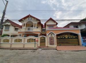 For RentHouseMin Buri, Romklao : Single house for rent, 60 sq m., decorated, built-in throughout the house, fully extended, lots of usable space