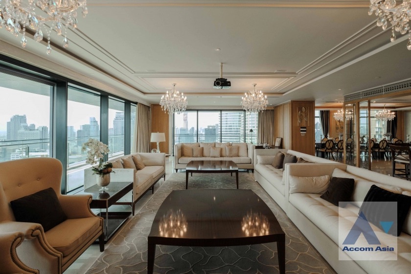 For RentCondoWitthayu, Chidlom, Langsuan, Ploenchit : Sophisticated Residence with Golf view (AA26546)