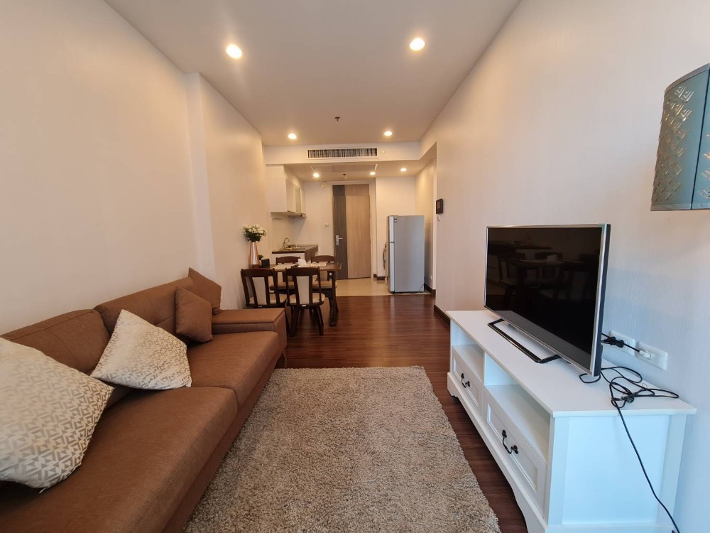 For RentCondoSathorn, Narathiwat : For Rent SUPALAI LITE Sathorn - Charoenrat 1 Bed, fully furnished, special price, near Surasak BTS station.