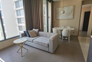 ให้เช่าคอนโดสุขุมวิท อโศก ทองหล่อ : 2 Beds Units for Rent!