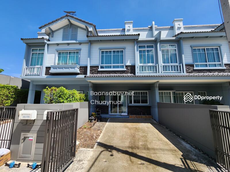 For SaleTownhouseMahachai Samut Sakhon : Townhome for sale, Villagio Village, Phutthamonthon Sai 4, Phetkasem, 18.7 sq m., 2 bedrooms, 3 bathrooms, 2.79 million baht.