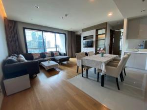 ขายคอนโดสาทร นราธิวาส : Fully Furnished 2 Beds Condo for Sale!