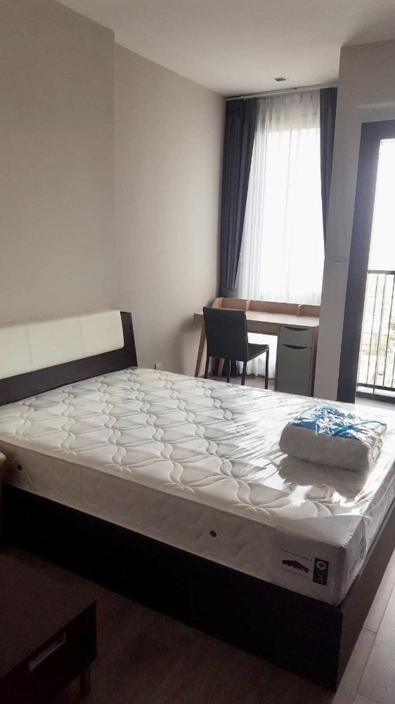 For RentCondoLadprao, Central Ladprao : Condo for rent next to BTS, Whizdom Avenue Ratchada-Ladprao, 28 sq m., 14th floor, beautiful room, fully furnished.