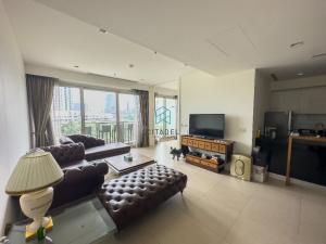 For RentCondoWongwianyai, Charoennakor : Fully Furnished 2 Beds Condo for Rent Facing IconSiam!