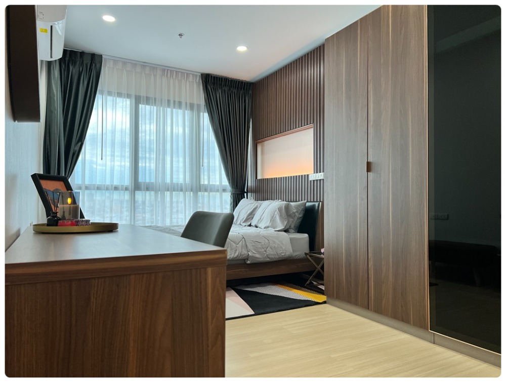 For SaleCondoWongwianyai, Charoennakor : Condo for sale near ICONSIAM / BTS - Supalai Loft Prachatipok-Wongwienyai