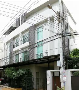 For SaleTownhouseKasetsart, Ratchayothin : Home office for sale, the park Ladprao Wang Hin 76