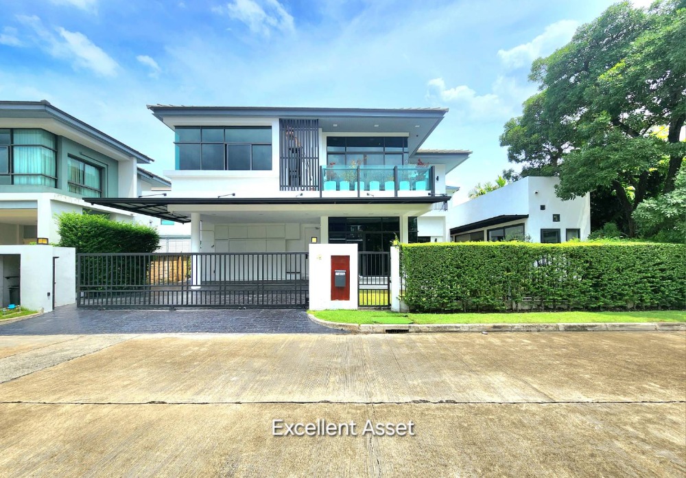 For SaleHousePattanakan, Srinakarin : House for sale setthasiri village Srinakarin-Rama 9 (Setthasiri Srinakarin-Rama 9), beautiful house, ready to move in, behind the corner, next to the project garden. Carry the bag and move in right away. Sale with furniture