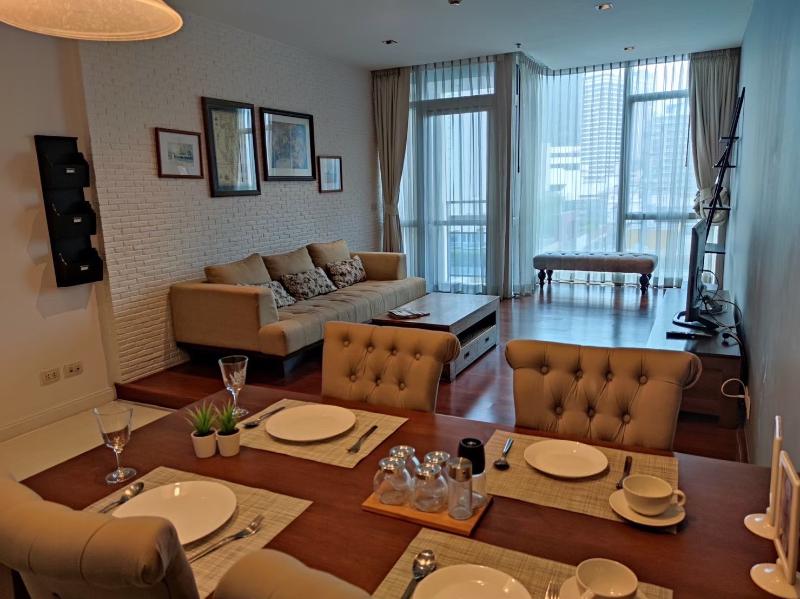 For SaleCondoWitthayu, Chidlom, Langsuan, Ploenchit : Condo For Sale Athenee Residence 2 Bedroom 2 Bathroom 120 sqm