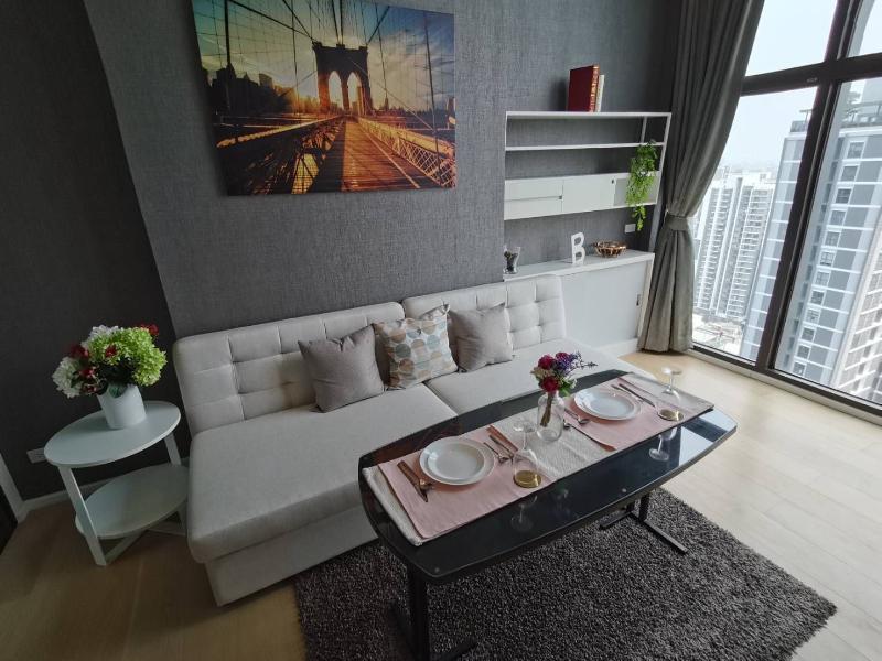 For SaleCondoRama9, Petchburi, RCA : For Sale Chewathai Residence Asoke 1 Bed 6.8 mb