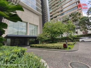 For RentCondoWitthayu, Chidlom, Langsuan, Ploenchit : Rent a luxury condo room, Luxury 185 Ratchadamri, usable area 135 sq m, 2 large bedrooms, 2 bathrooms, fully furnished, Ratchadamri Road, BTS Ratchadamri, rental price 150,000 baht / month