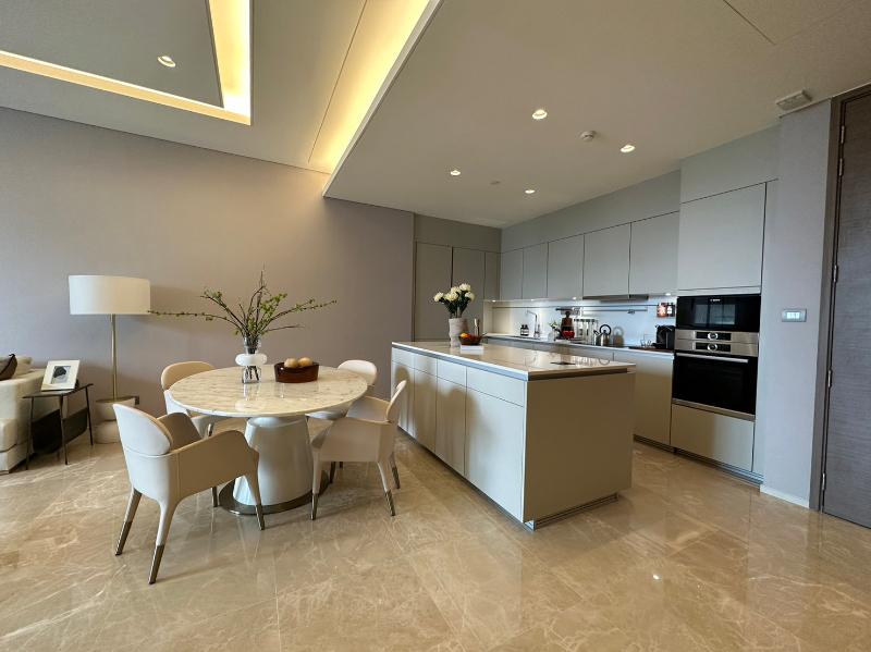 For SaleCondoWitthayu, Chidlom, Langsuan, Ploenchit : Condo For Sale The Residences at Sindhorn Kempinski Hotel Bangkok 2 Bedroom 3 Bathroom 139 sqm