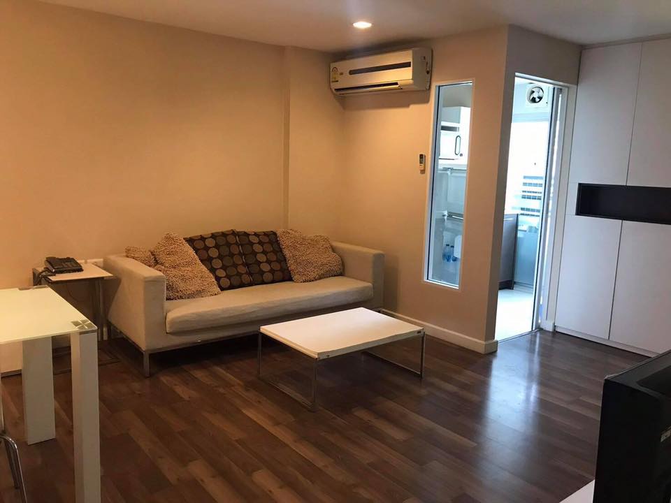 For RentCondoOnnut, Udomsuk : Condo for RENT : The room Sukhumvit 79 Room on 3rd floor, 58.5 Sqm, 2bed 1 Bath **Available July 21, 2023**