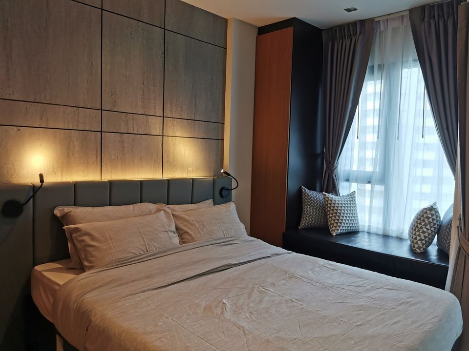 For RentCondoWitthayu, Chidlom, Langsuan, Ploenchit : Cheapest❗ 𝙻𝚒𝚏𝚎 𝚘𝚗𝚎 𝚠𝚒𝚛𝚎𝚕𝚎𝚜𝚜 🎀 Large room, fully furnished, built-in furniture, ready to move in❗❗