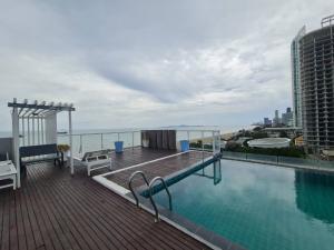 ขายคอนโดพัทยา บางแสน ชลบุรี สัตหีบ : ขายคอนโด  Neo seaview condo (นีโอ ซี วิว ) 1 ห้องนอน บรรยากาศดีแถมยังมีเฟอร์นิเจอร์ที่ครบครัน และสิ่งอำนวยความสะดวกในทุกๆด้าน วิวดีสุดๆรับรองว่าถูกใจแน่นอน