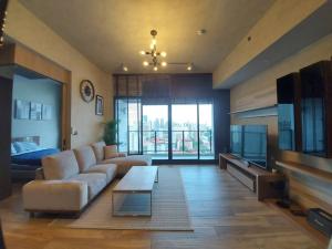 ขายคอนโดสุขุมวิท อโศก ทองหล่อ : Fully Furnished 2 Beds Condo for Sale!