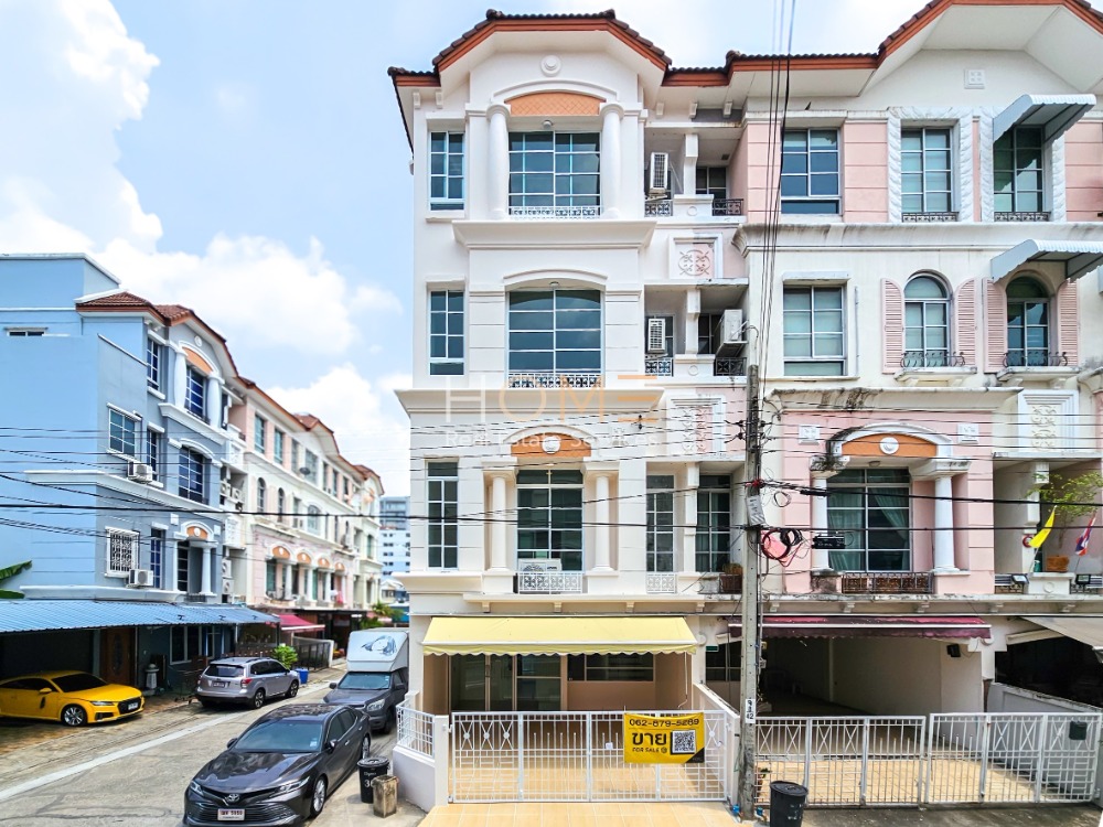 For SaleTownhouseYothinpattana,CDC : Good condition, ready to move in ✨ Townhome Baan Klang Muang Rama 9 - Ladprao / 5 bedrooms (for sale), Baan Klang Muang Rama 9 - Ladprao / Townhome 5 Bedrooms (FOR SALE) RUK429