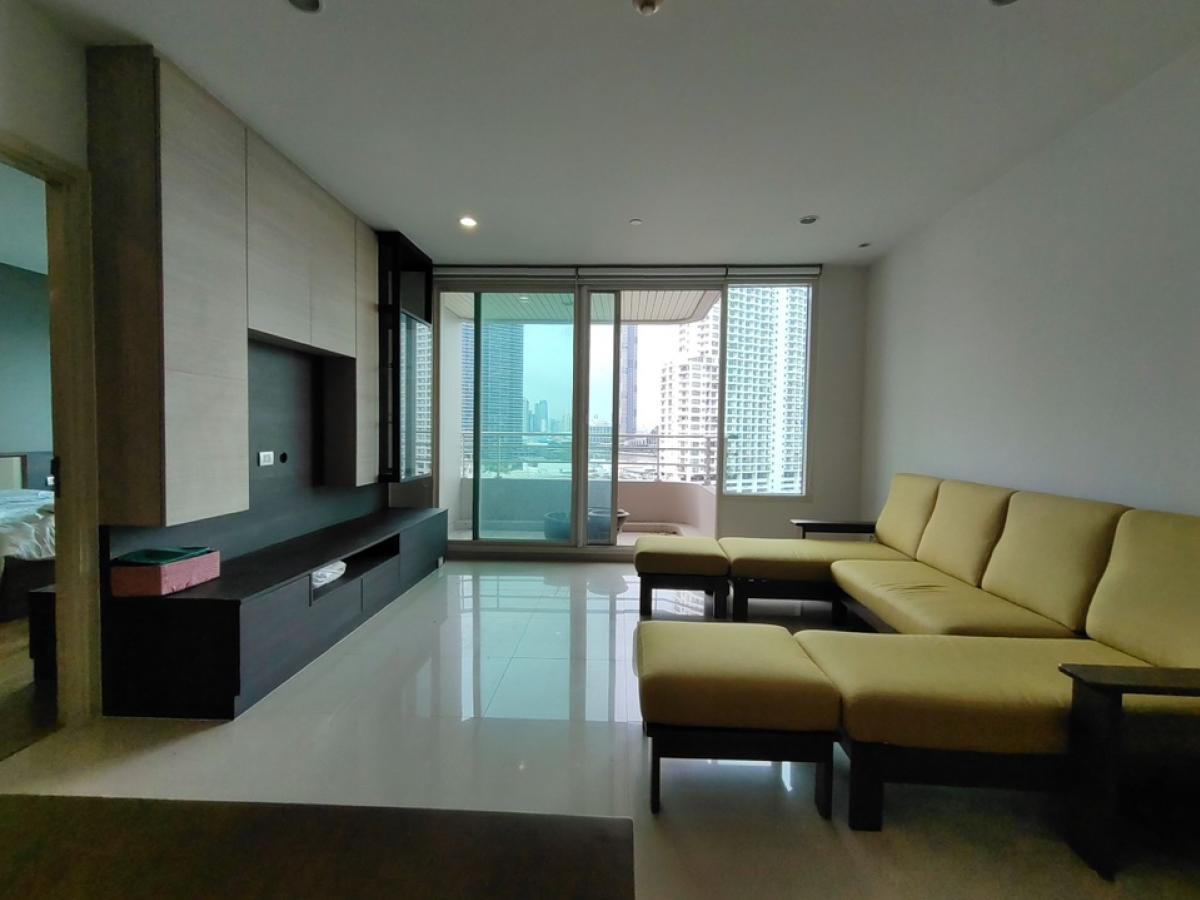 For RentCondoWongwianyai, Charoennakor : RENT 2-Bedroom- Riverfront Condo at #Watermark Chaophaya River