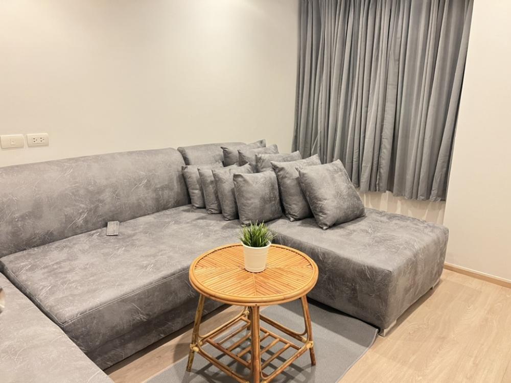 For RentCondoRatchadapisek, Huaikwang, Suttisan : For rent L loft Ratchada 19 near MRT Ratchada 19