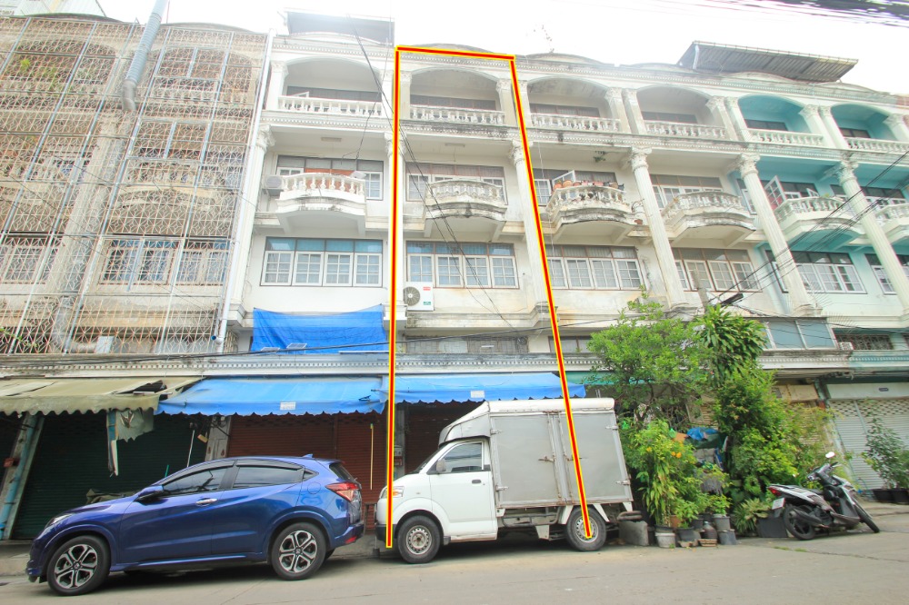 For SaleShophouseRama3 (Riverside),Satupadit : Rama 3 commercial building Sathu Pradit 20, Chan 43, 4-storey commercial building with mezzanine 15.3 wa, living, open business, cheap price