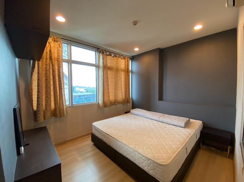 For RentCondoRatchathewi,Phayathai : For Rent Chewathai Ratchaprarop 1 Bedroom 1 Bathroom 34 sqm