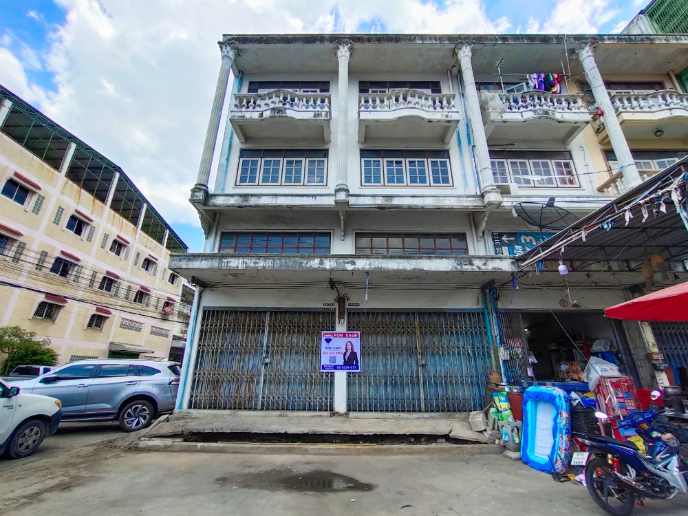 For SaleShophouseRama 2, Bang Khun Thian : Commercial building for sale, Rama 2 Soi 47 (Annam Ngam Charoen), corner room, 2 booths, next to the road, can be traded