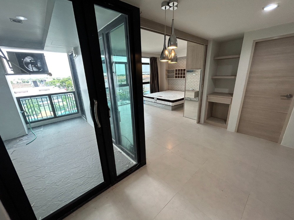 For SaleCondoPathum Thani,Rangsit, Thammasat : Best price, high floor, good view ！Condo for sale The Geo Gardin Condominium 41.17 sq m, 6th floor, Modern Loft style, near Rangsit University, near SRT Lak Hok, near Don Mueang Airport