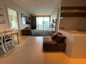 For RentCondoWitthayu, Chidlom, Langsuan, Ploenchit : Available for rent : Sindhorn Residence Condo Near BTS Chit Lom and BTS Ploen Chit