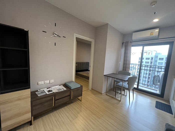 For SaleCondoPinklao, Charansanitwong : Condo for sale, Plum-Pinklao, 1 bedroom, 27 sq m. New room, beautiful, good quality, ready to move in. Plus everything, call 0946245941