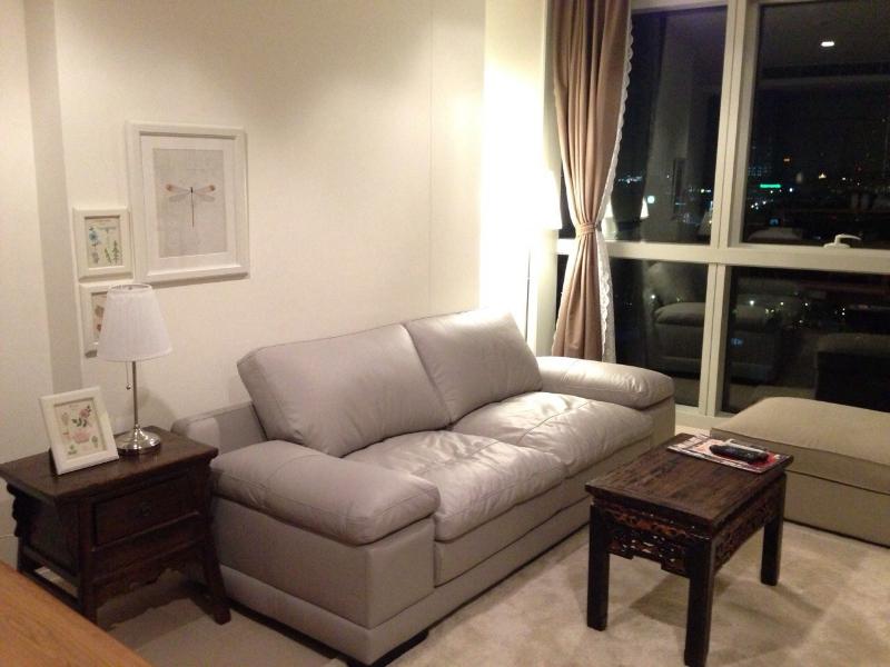 For SaleCondoWongwianyai, Charoennakor : For Sale The River Condominium 1 Bed 11.5 mb