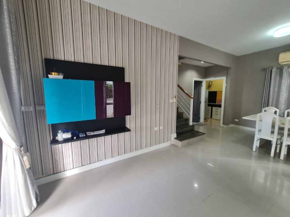 For SaleHouseNonthaburi, Bang Yai, Bangbuathong : Twin house for sale, 37.7 sq m, 3 bedrooms, 2 bathrooms, Perfect Park Project, Bang Bua Thong, Perfect Park, very cheap price, 3.39 million, ready to move in.