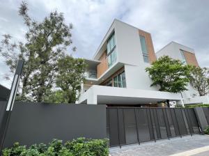 For RentHousePattanakan, Srinakarin : Detached house for sale or rent  VIVE Rama 9 Fully furnished, Ready to move in ( PST-EVE614)